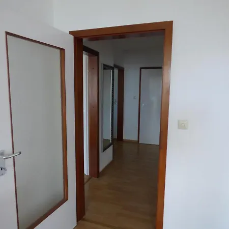 30880 Laatzen Ginsterweg 10 Ferienwohnung Apartment *
