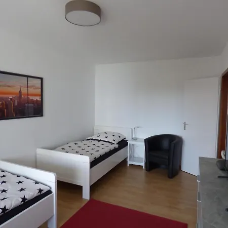 30880 Laatzen Ginsterweg 10 Ferienwohnung *
